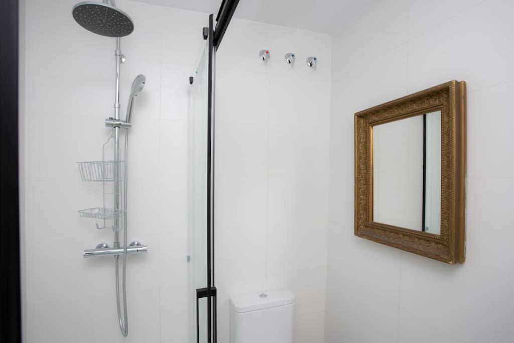 דירות ולנסיה Elegante Apartamento Cerca De La Playa מראה חיצוני תמונה