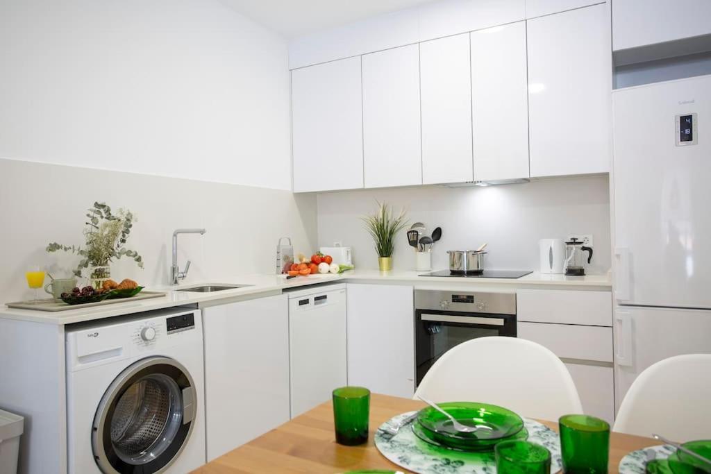 דירות ולנסיה Elegante Apartamento Cerca De La Playa מראה חיצוני תמונה