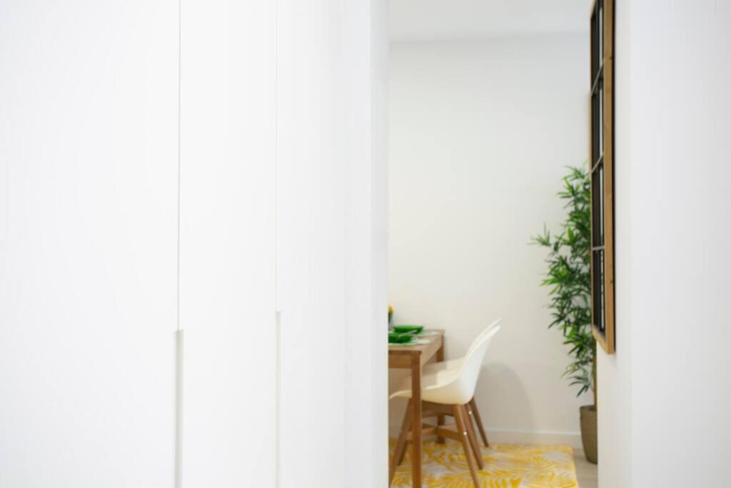 דירות ולנסיה Elegante Apartamento Cerca De La Playa מראה חיצוני תמונה